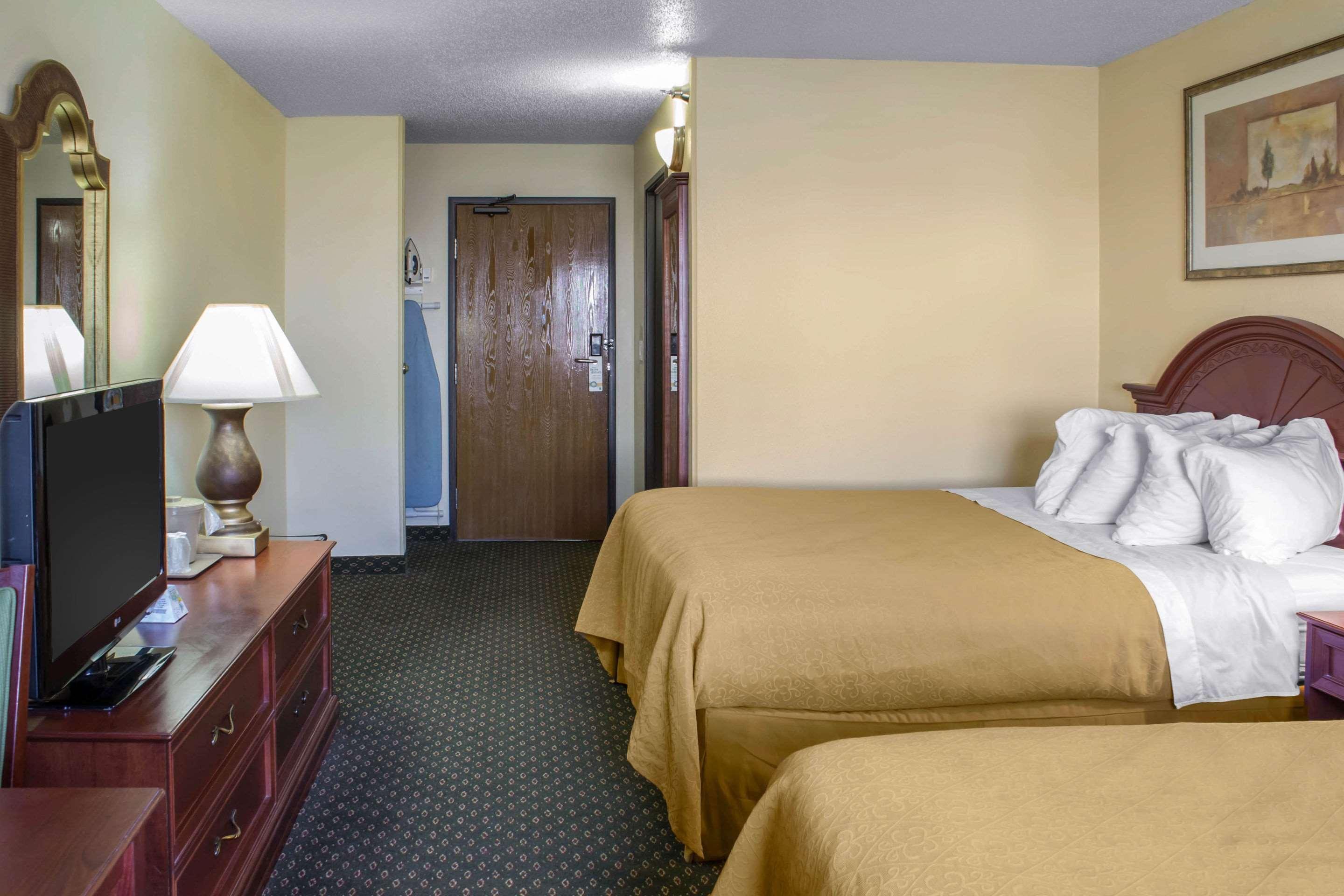 Quality Inn & Suites Sioux City Exterior photo