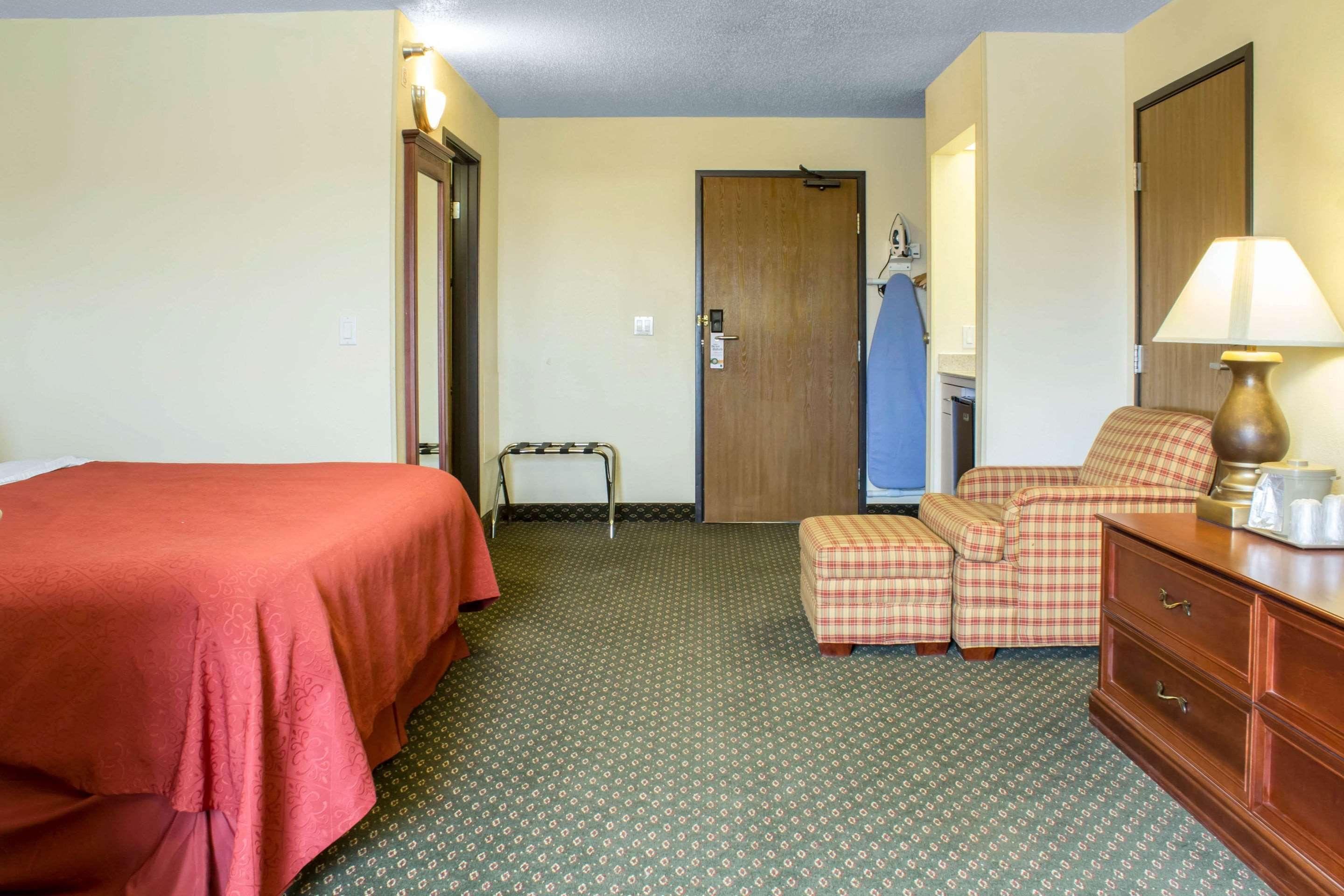 Quality Inn & Suites Sioux City Exterior photo